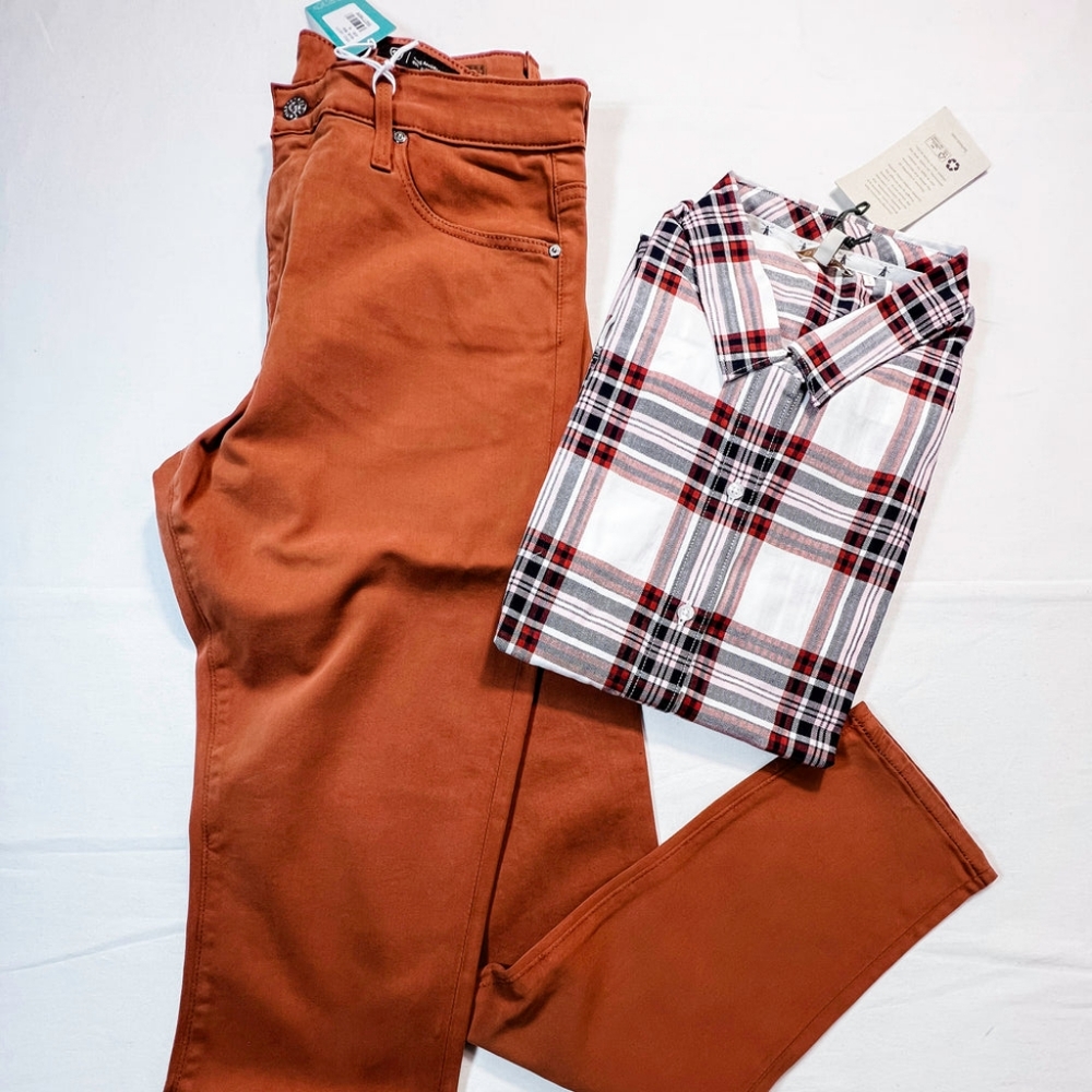 SALE💗AG Adriano Goldschmied Sateen Farrah High Rise Skinny - Picture 1 of 8